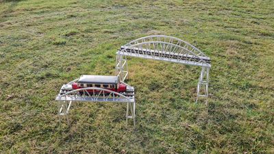 hier klicken, dann wird das Bild groß dargestellt x106_02.jpg