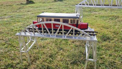 hier klicken, dann wird das Bild groß dargestellt x106_05.jpg